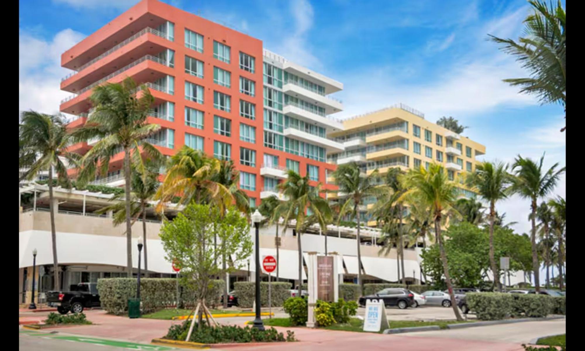 Beachfront Bentley Hotel One Bedroom Suite With Balcony And Beach Access 迈阿密海滩 外观 照片