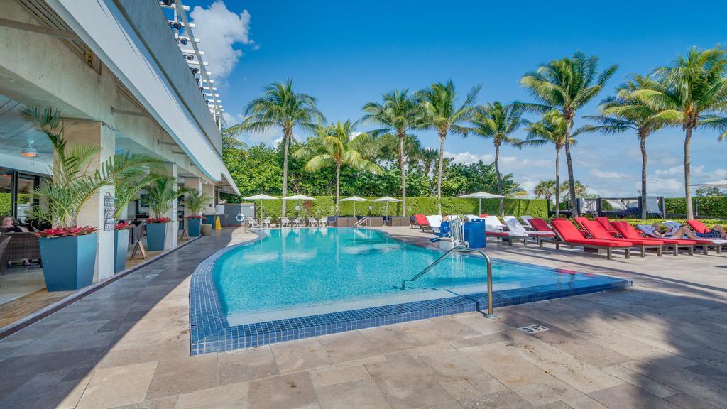 Beachfront Bentley Hotel One Bedroom Suite With Balcony And Beach Access 迈阿密海滩 外观 照片